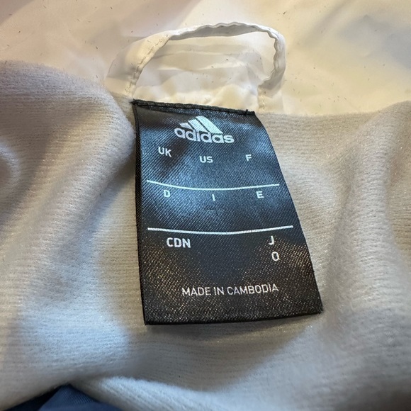 Vintage Adidas Windbreaker - Picture 3 of 5